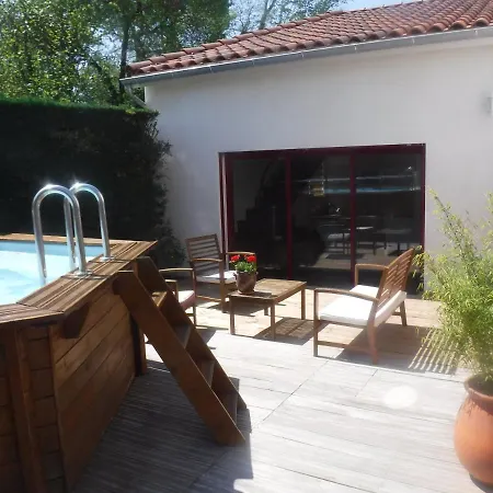 Holiday home La Maisonnette De L'echappee Verte. Albi