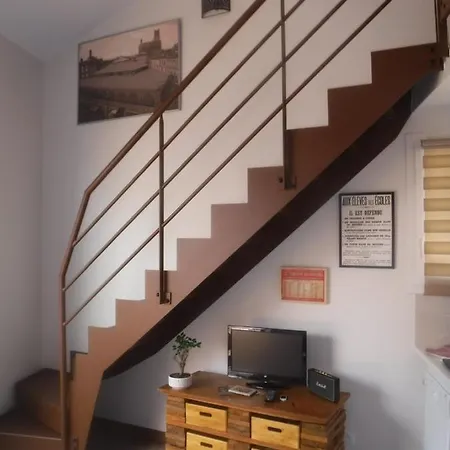 Сasa de vacaciones La Maisonnette De L'échappée Verte. *