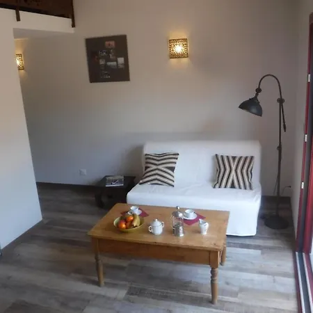 La Maisonnette De L'echappee Verte. * 알비