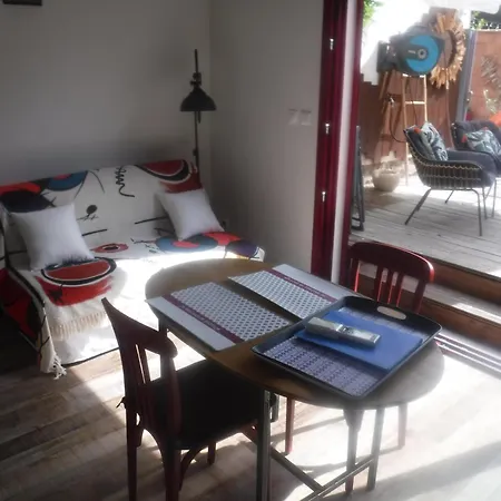 La Maisonnette De L'échappée Verte. * Albi