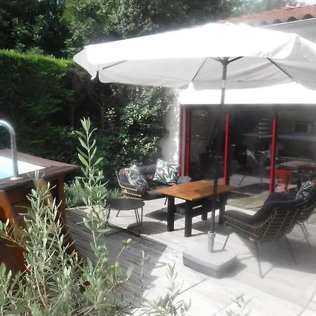 La Maisonnette De L'échappée Verte.